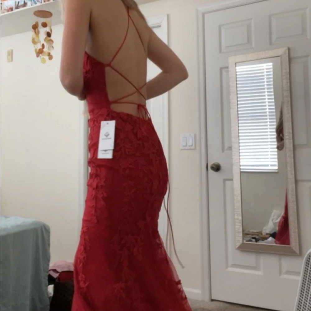 Red prom dress